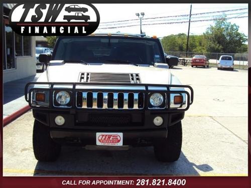 Hummer H2 2004 photo 2