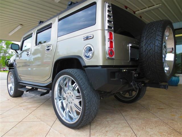 Hummer H2 2004 photo 3