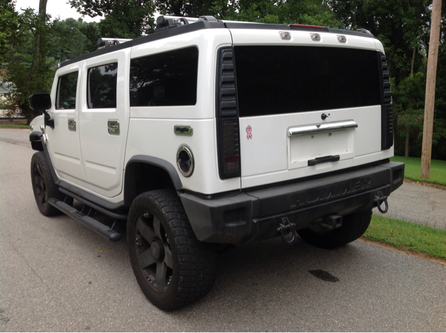 Hummer H2 2004 photo 1