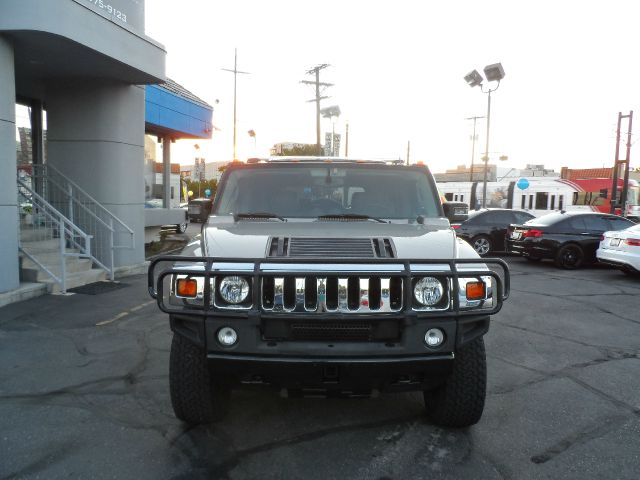 Hummer H2 2004 photo 1