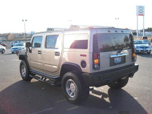 Hummer H2 2004 photo 2