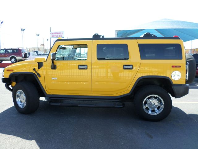 Hummer H2 2004 photo 3