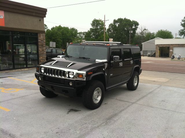 Hummer H2 2004 photo 1