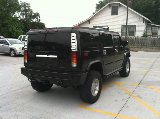 Hummer H2 2004 photo 8