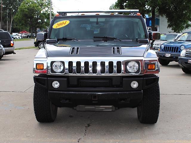 Hummer H2 2004 photo 2