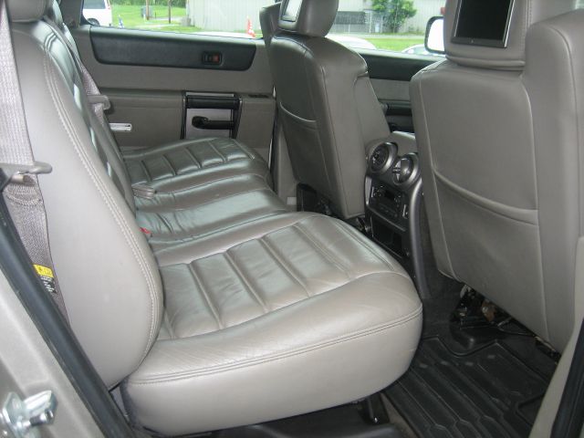 Hummer H2 2004 photo 22