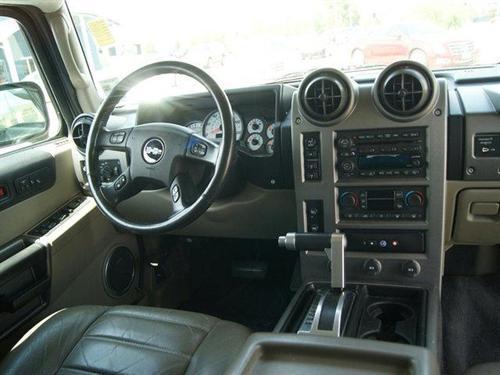 Hummer H2 2004 photo 1