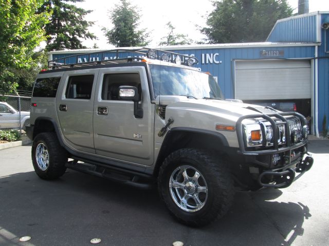 Hummer H2 2004 photo 3