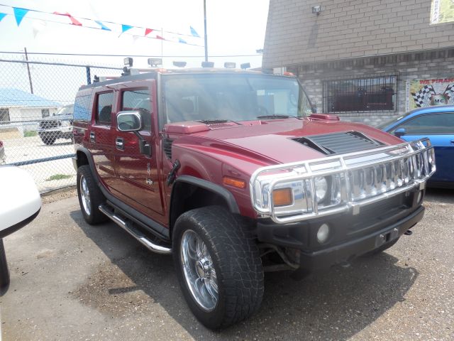 Hummer H2 2004 photo 2