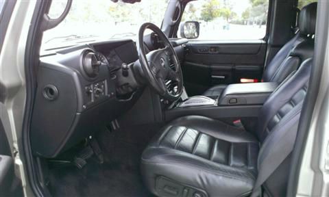 Hummer H2 2005 photo 1