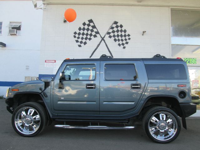 Hummer H2 2005 photo 3