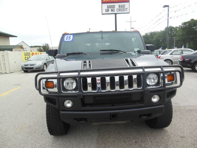 Hummer H2 2005 photo 2