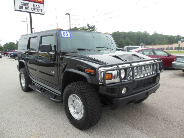 Hummer H2 2005 photo 3