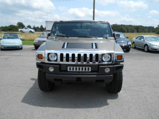 Hummer H2 2005 photo 3