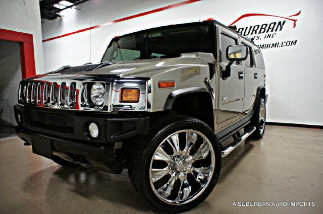 Hummer H2 2005 photo 2