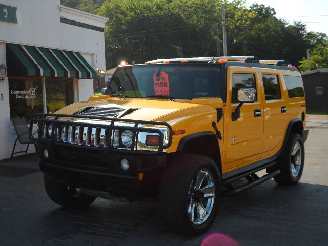 Hummer H2 2005 photo 24