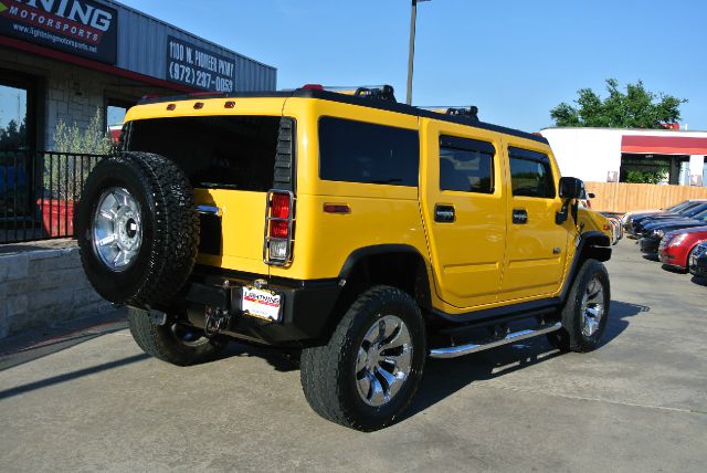 Hummer H2 2005 photo 1