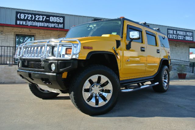 Hummer H2 2005 photo 11