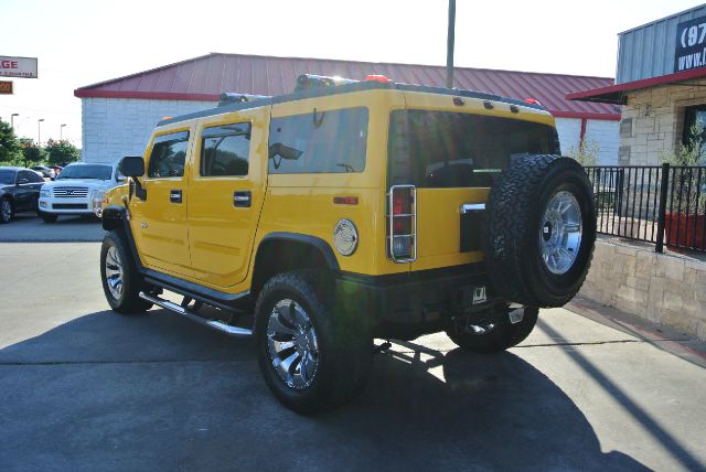 Hummer H2 2005 photo 12