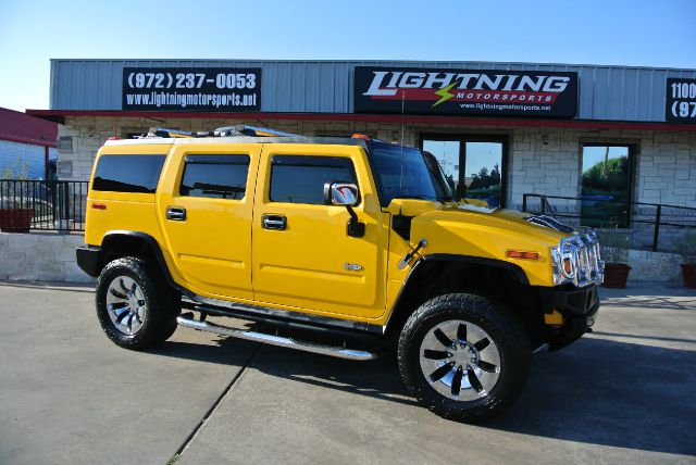 Hummer H2 2005 photo 15