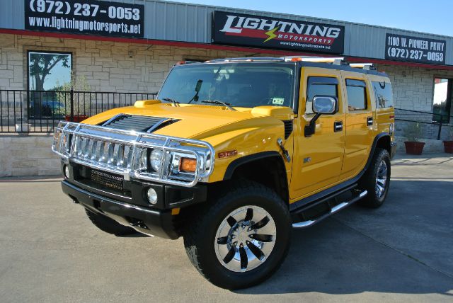 Hummer H2 2005 photo 16