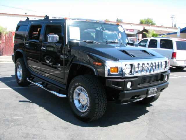 Hummer H2 2005 photo 1