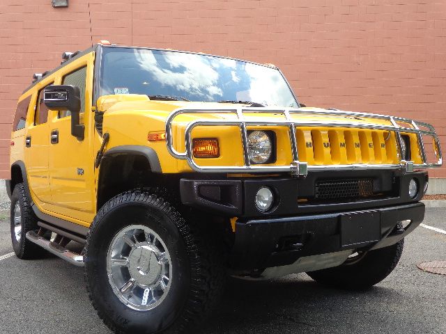 Hummer H2 2005 photo 3