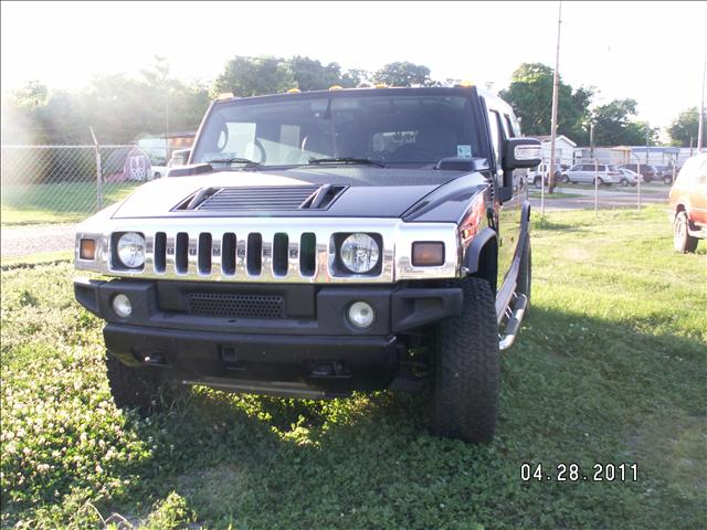 Hummer H2 2005 photo 3