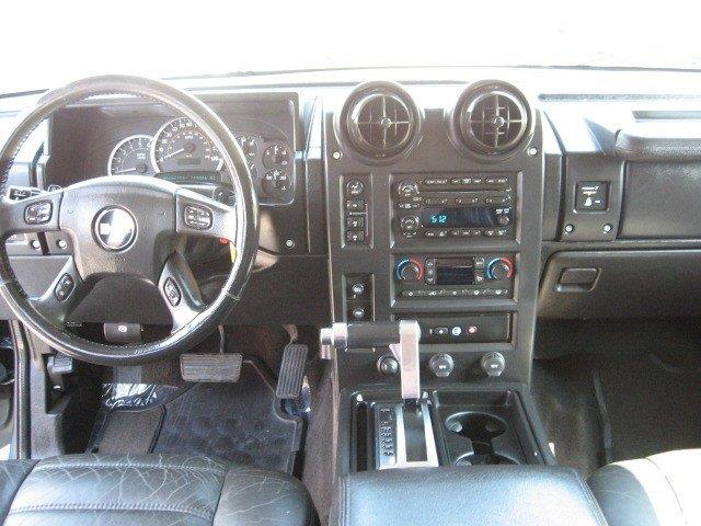 Hummer H2 2005 photo 10