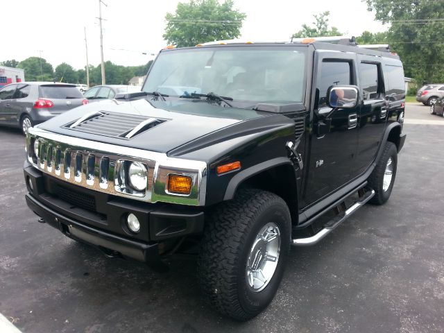 Hummer H2 2005 photo 1