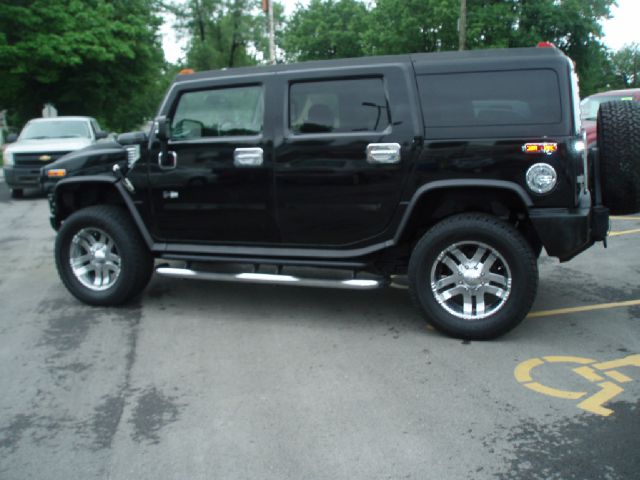 Hummer H2 2006 photo 1