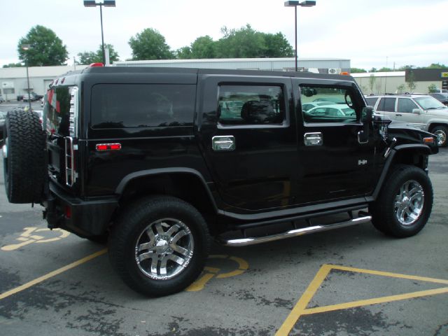 Hummer H2 2006 photo 2