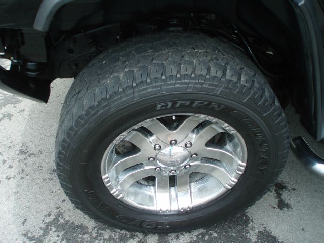 Hummer H2 2006 photo 25