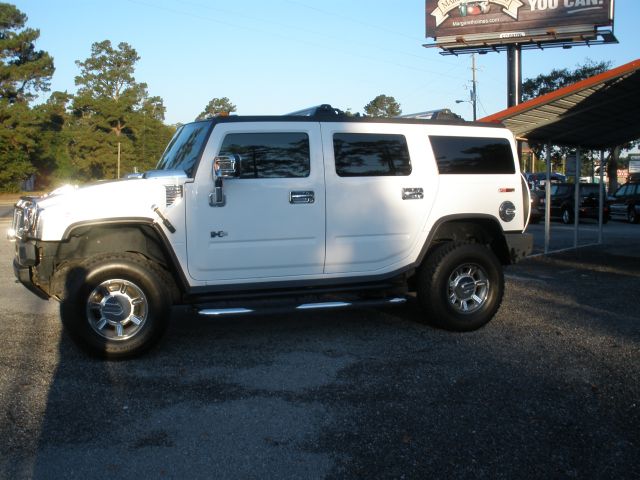 Hummer H2 2006 photo 2