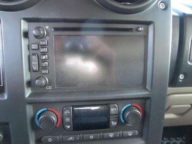 Hummer H2 2006 photo 12