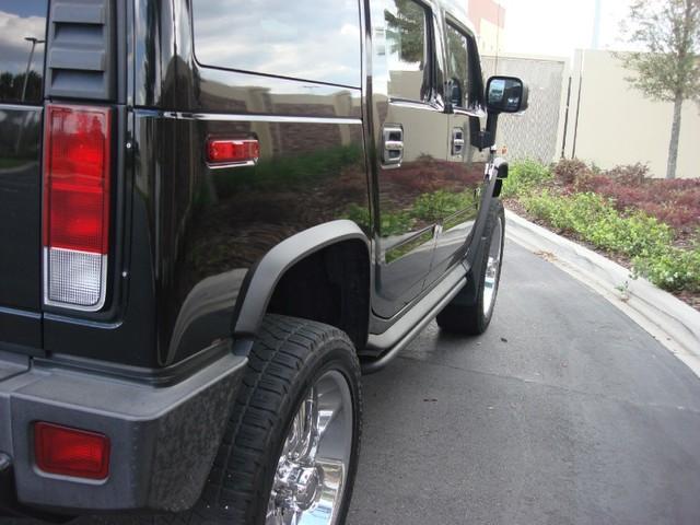 Hummer H2 2006 photo 1