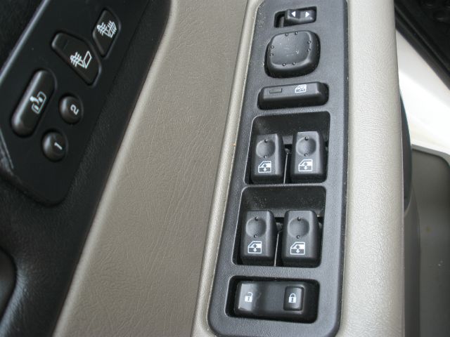 Hummer H2 2006 photo 12