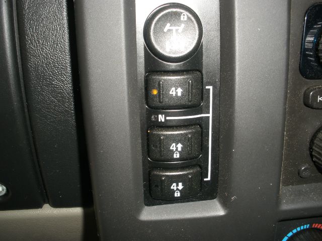 Hummer H2 2006 photo 13