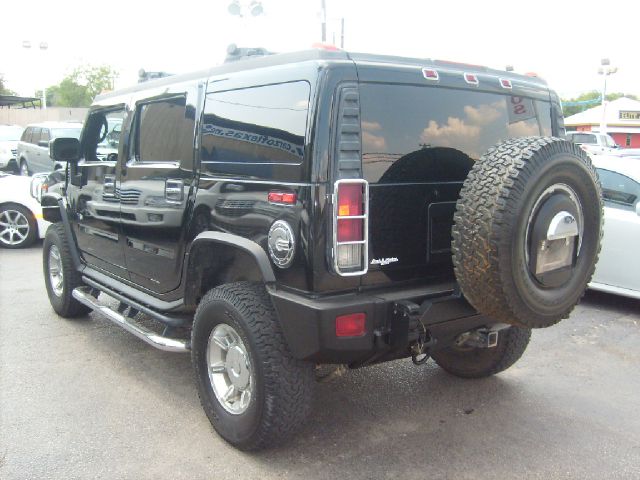 Hummer H2 2006 photo 2