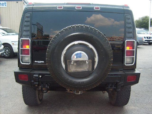 Hummer H2 2006 photo 3