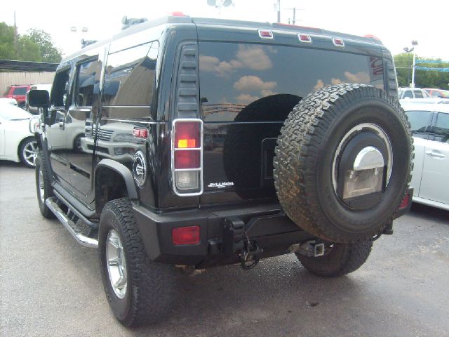 Hummer H2 2006 photo 4