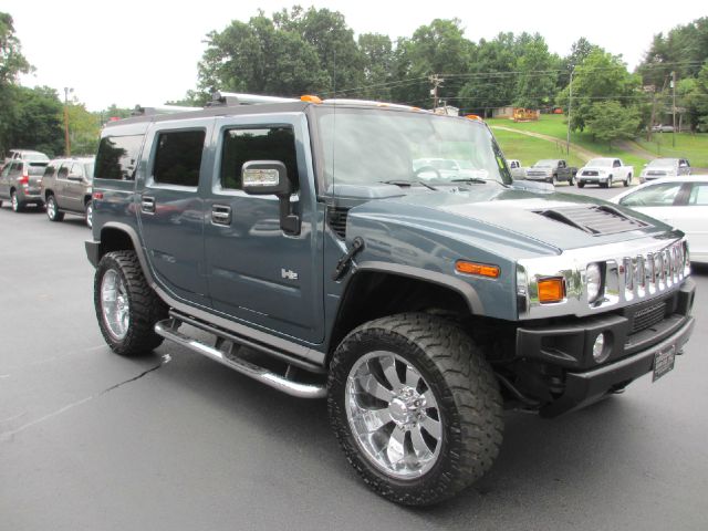 Hummer H2 2006 photo 2