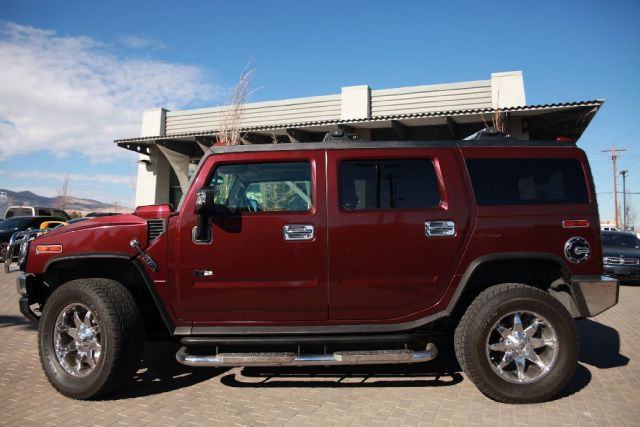 Hummer H2 2006 photo 1