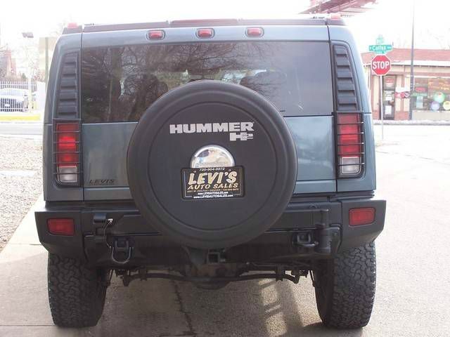 Hummer H2 2006 photo 1