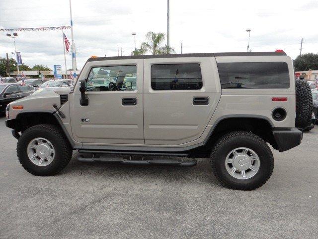 Hummer H2 2006 photo 1