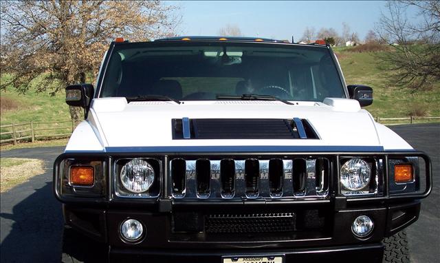 Hummer H2 2007 photo 2