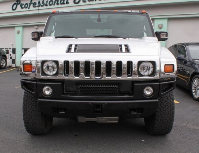 Hummer H2 2007 photo 2