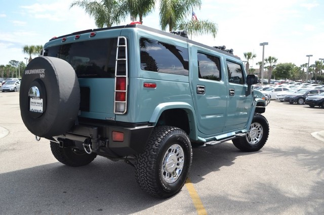 Hummer H2 2007 photo 3