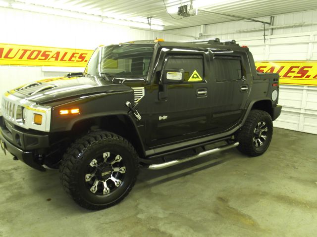 Hummer H2 SUT 2005 photo 13