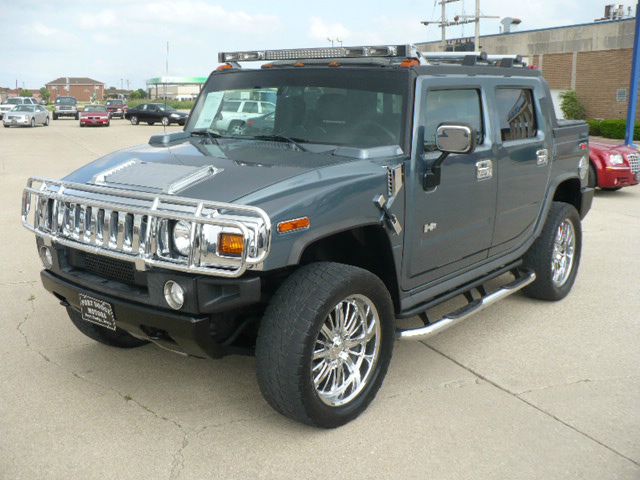 Hummer H2 SUT 2005 photo 2